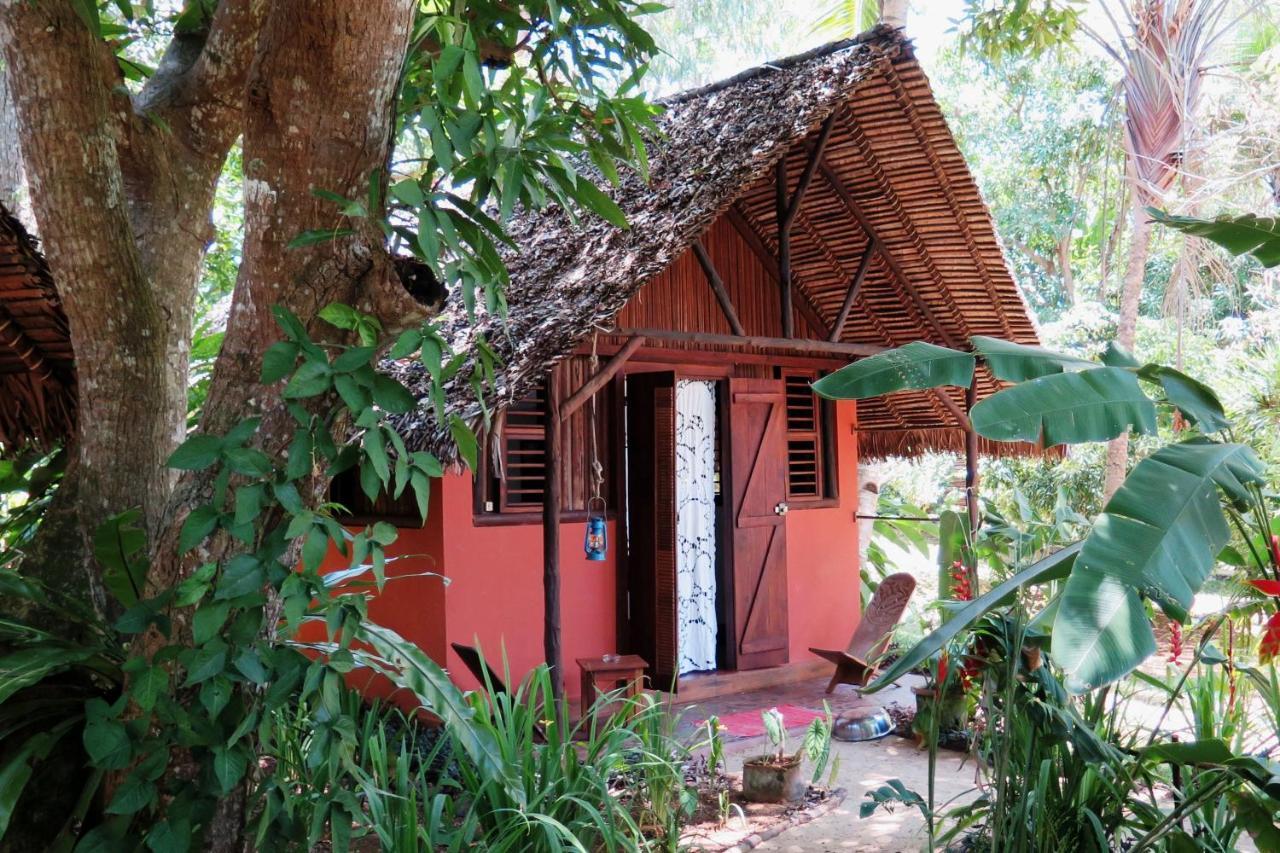 Sakatia Lodge Ampasimena Buitenkant foto