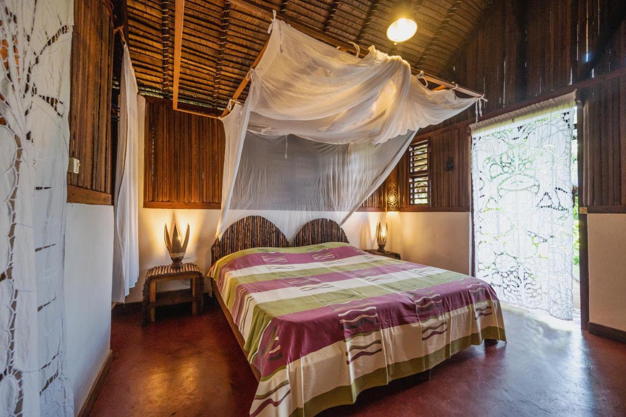 Sakatia Lodge Ampasimena Buitenkant foto